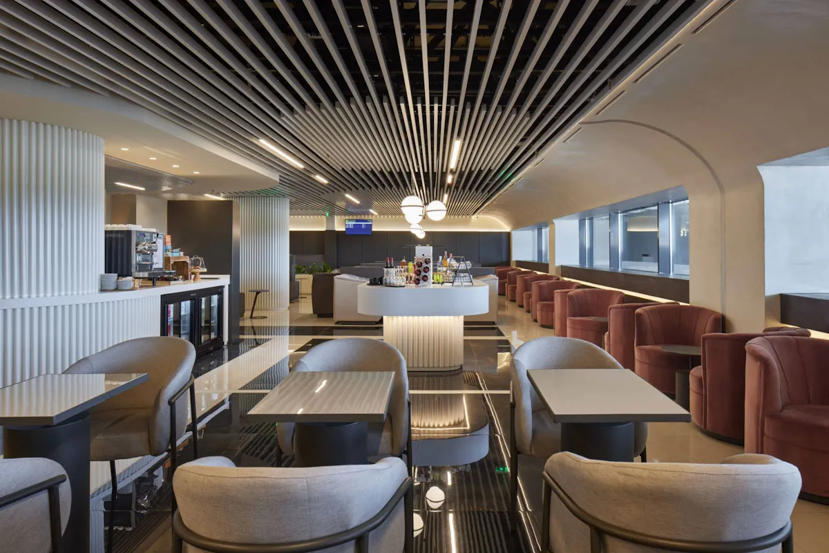 Corfu Airport exclusive lounge access