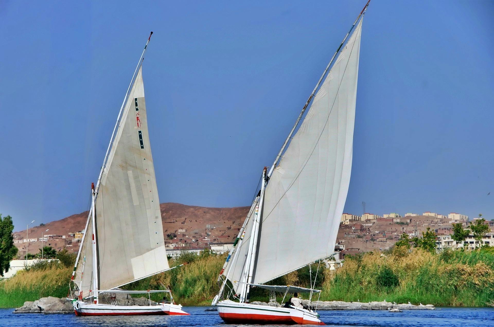 Sunset Banana Island Nile experience onboard a felucca from Luxor