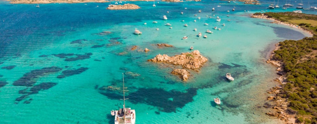 Escursione in catamarano nell'arcipelago della Maddalena con pranzo