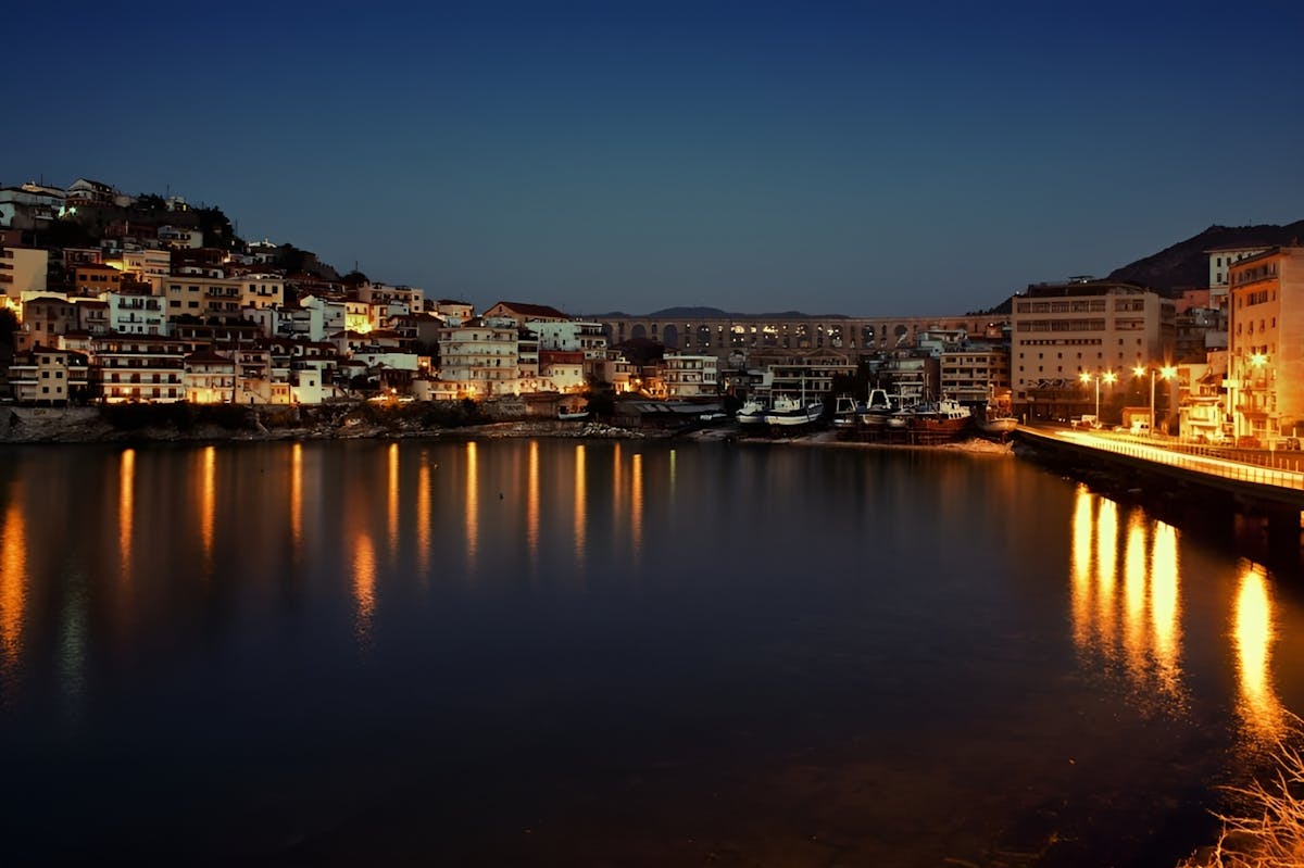1 uur durende audiogeleide tuk-tuk-tour door de stad Kavala