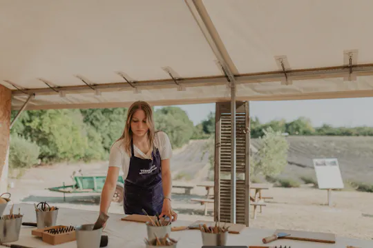Lavender soap-customisation workshop in Aix-en-Provence