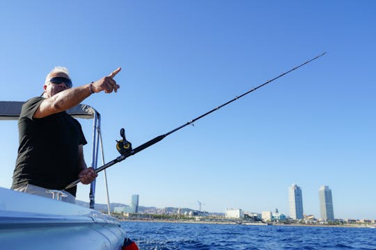 Experiencia de pesca guiada con todo incluido en Barcelona