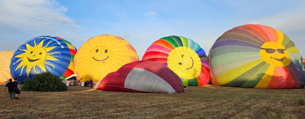 Hot air balloon ride at sunset with champagne in Mallorca