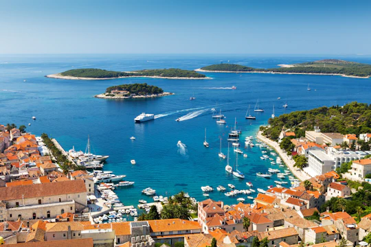 One-way private transfer from Dubrovnik to Hvar