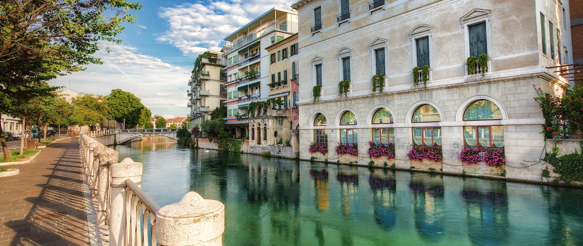 Two-hour guided walking tour of the highlights of Treviso-image-ff8782ef-8692-4246-95ab-1c06ff9622ea