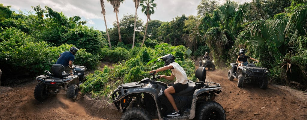 Passeio de quadriciclo de meio dia na selva do México com almoço