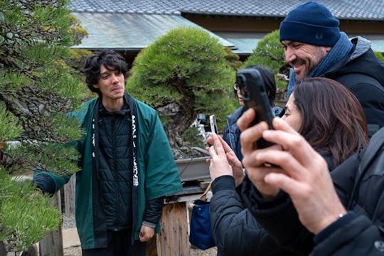 Make your own bonsai workshop with a professional artist in Tokyo