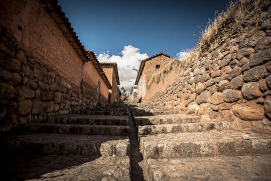 Andean village of Chinchero guided tour with local market experience