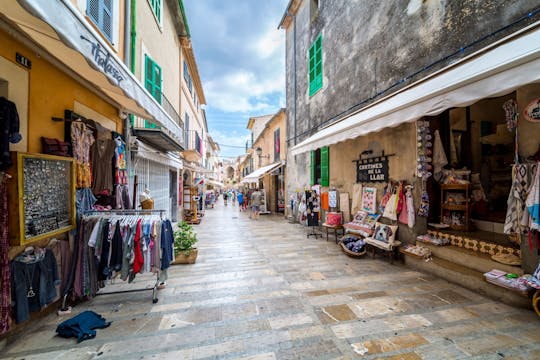 Visita guiada de medio día al Mirador de Es Colomer y al Mercado de Alcudia en Mallorca