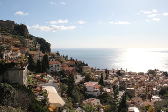 Sizilianischer Essens- und Wein-Spaziergang in Taormina mit einem Einheimischen