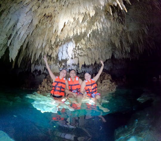 Wycieczka zakupowa w Tulum z pływaniem w Cenote Nohoch