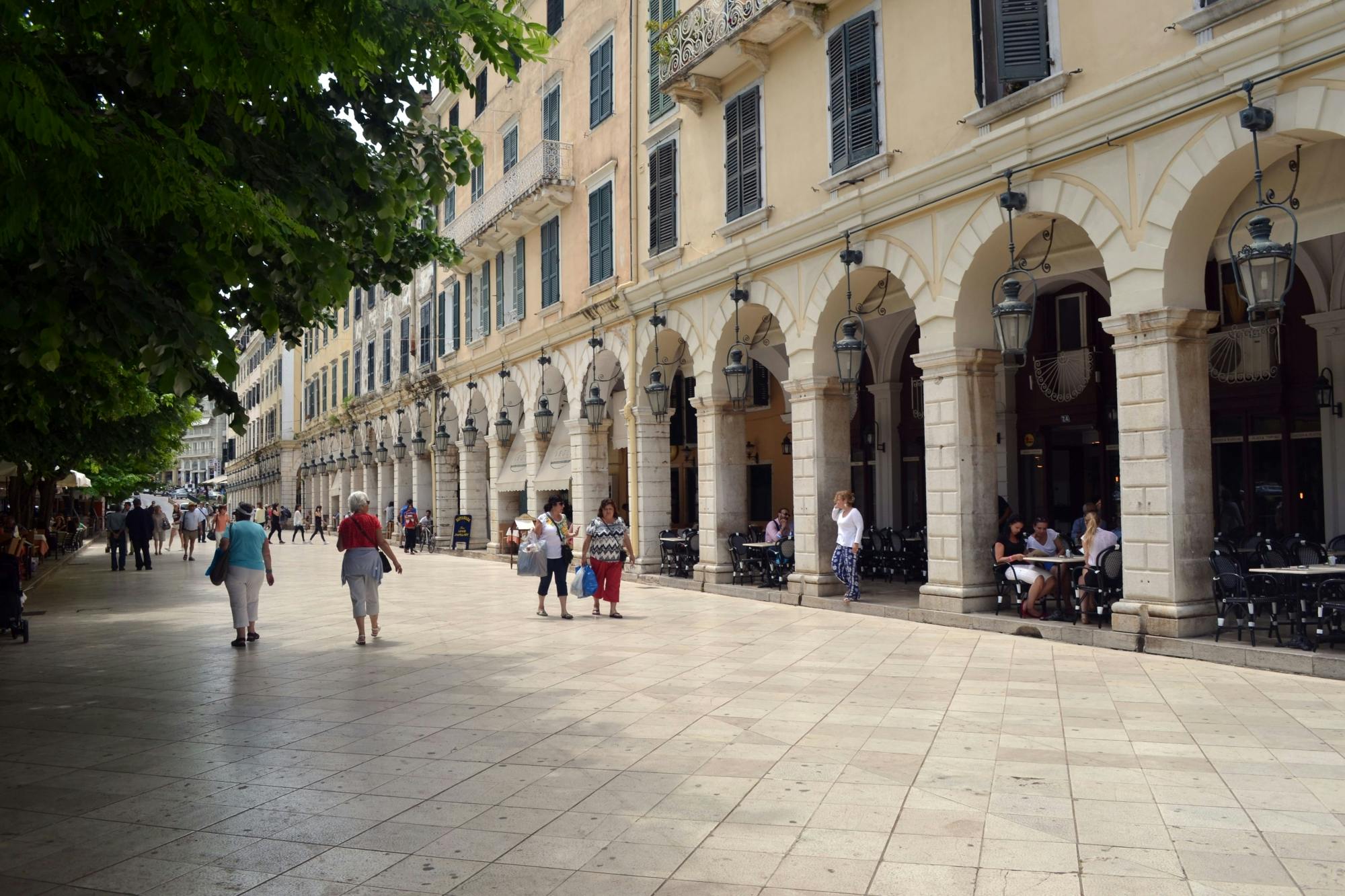 Corfu Town Transfer and Free Time