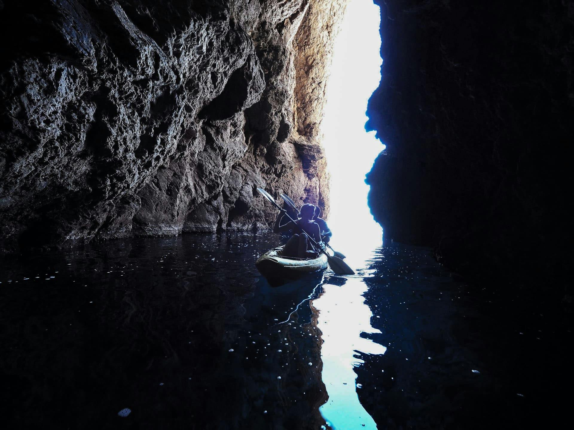 Guided kayak tour to Cala en Tío