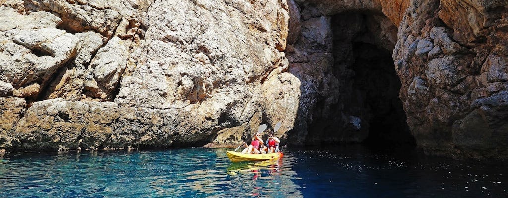 Guided kayak tour to Cala en Tío