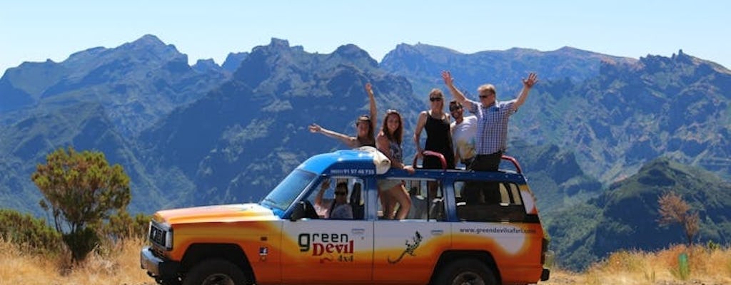 Guided 4x4 tour and skywalk with wine and tapas un Madeira