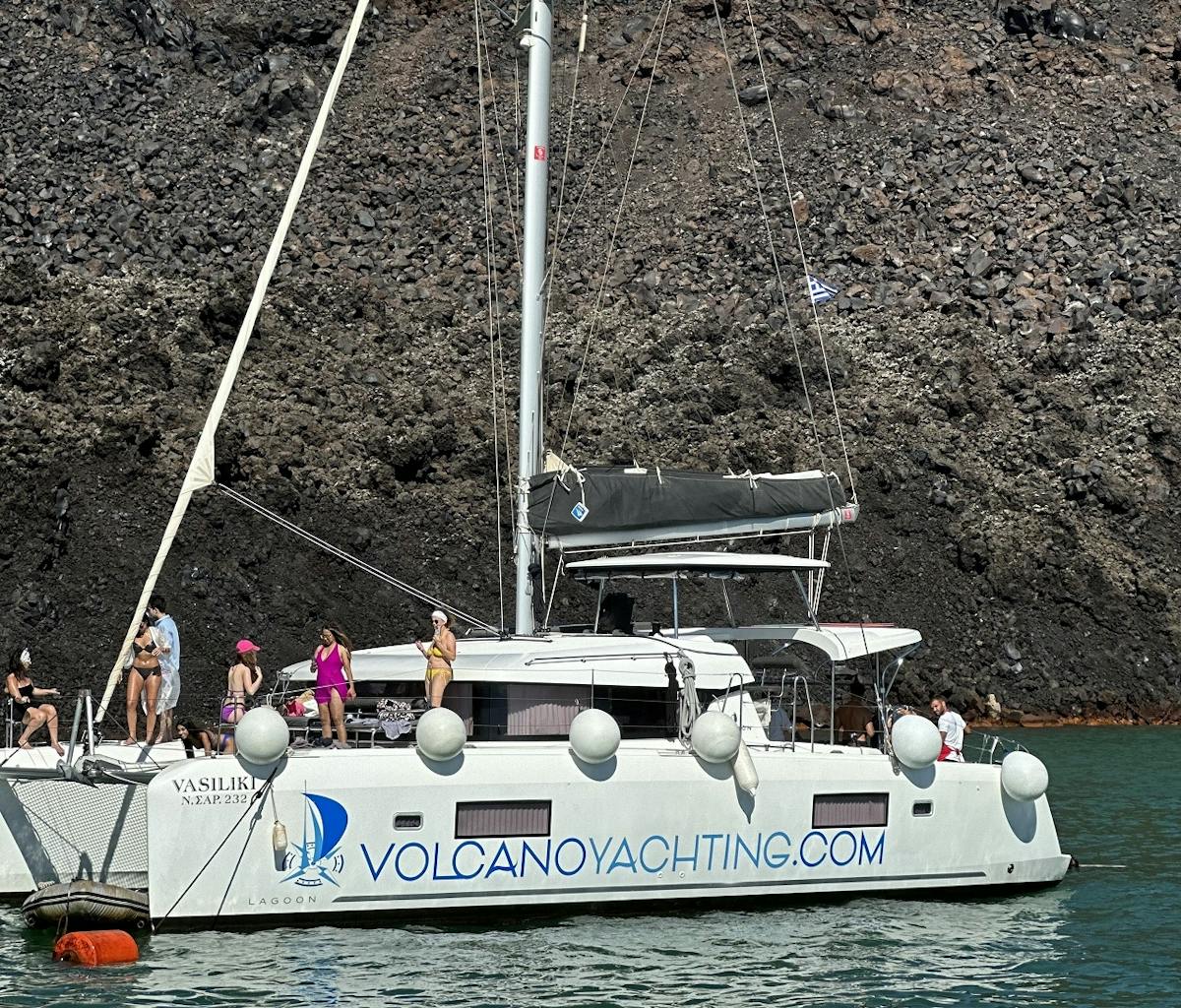 Santorini-cruise van een halve dag met lunch