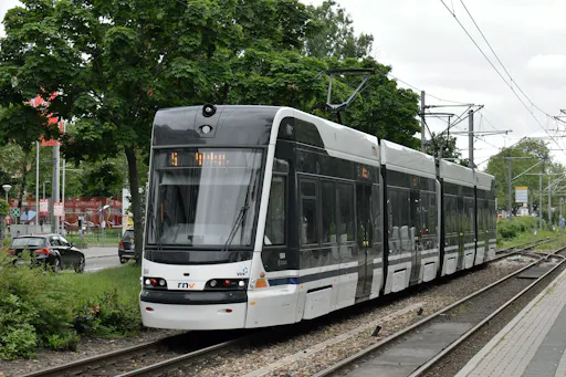 2025032567e285ffcaac8.jpg