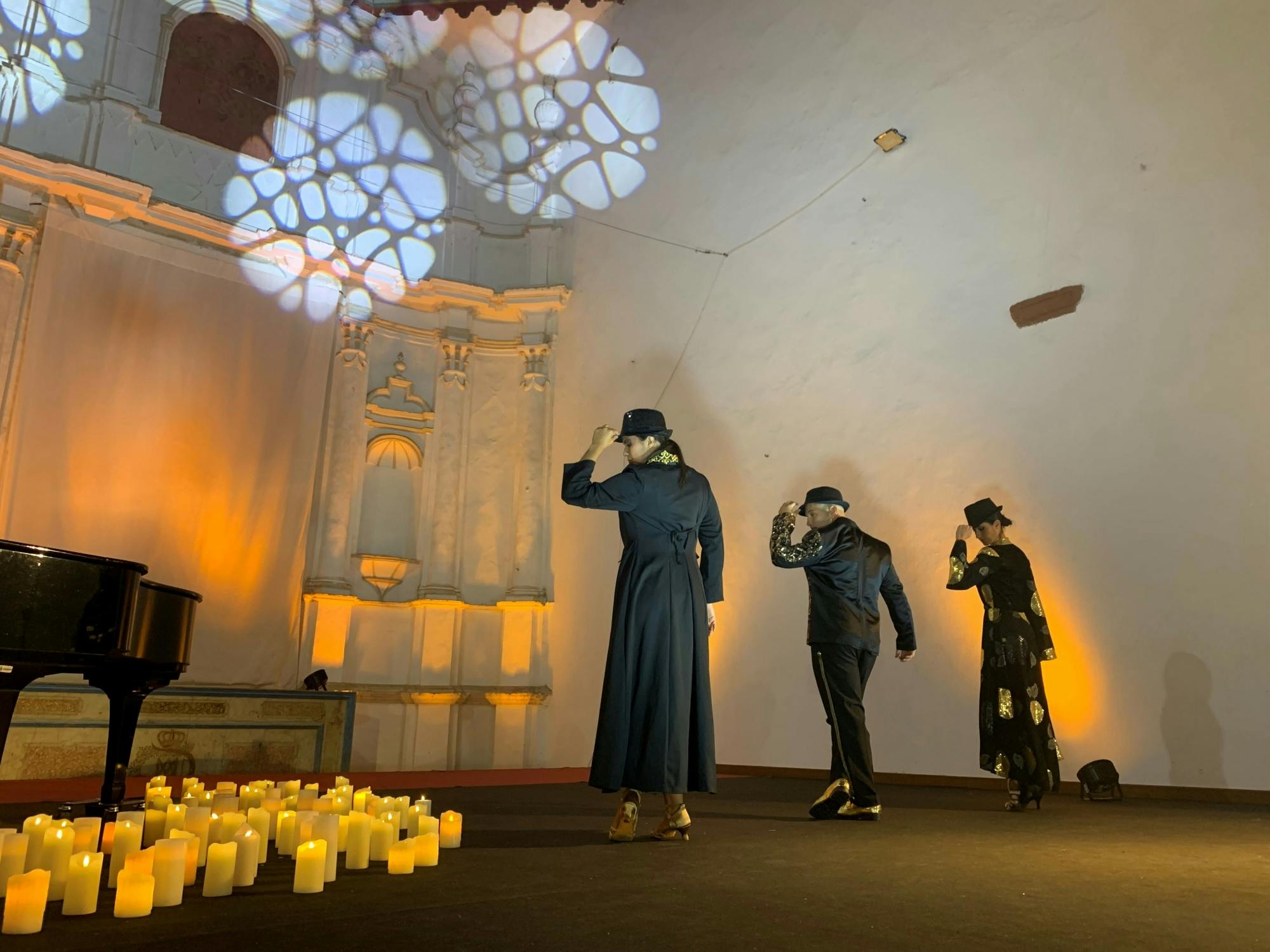 Exclusive evening glow music concert at the Convento Santo Domingo