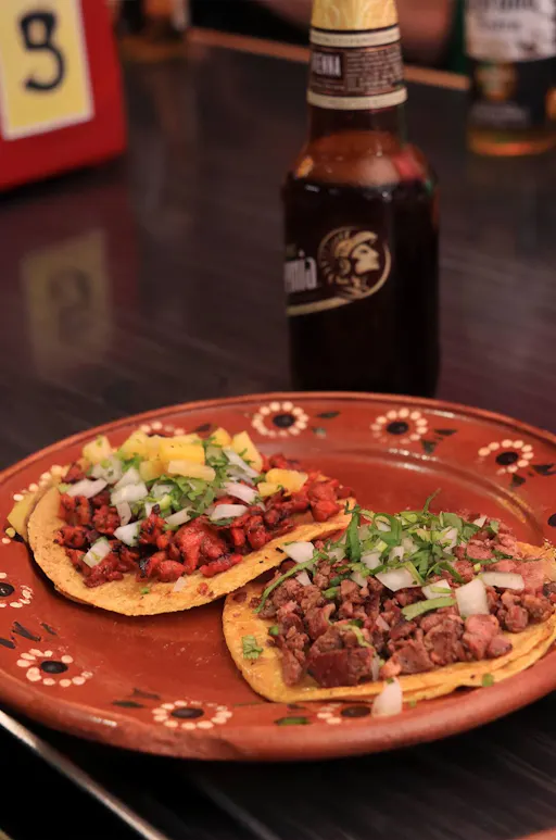 Taco-tasting evening tour from Cancun