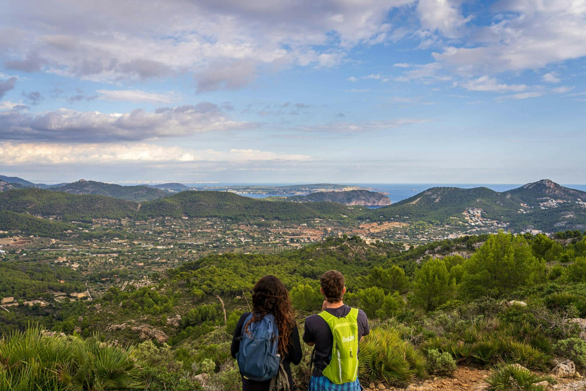 Sunset hiking from Port Andratx to Sant Elm