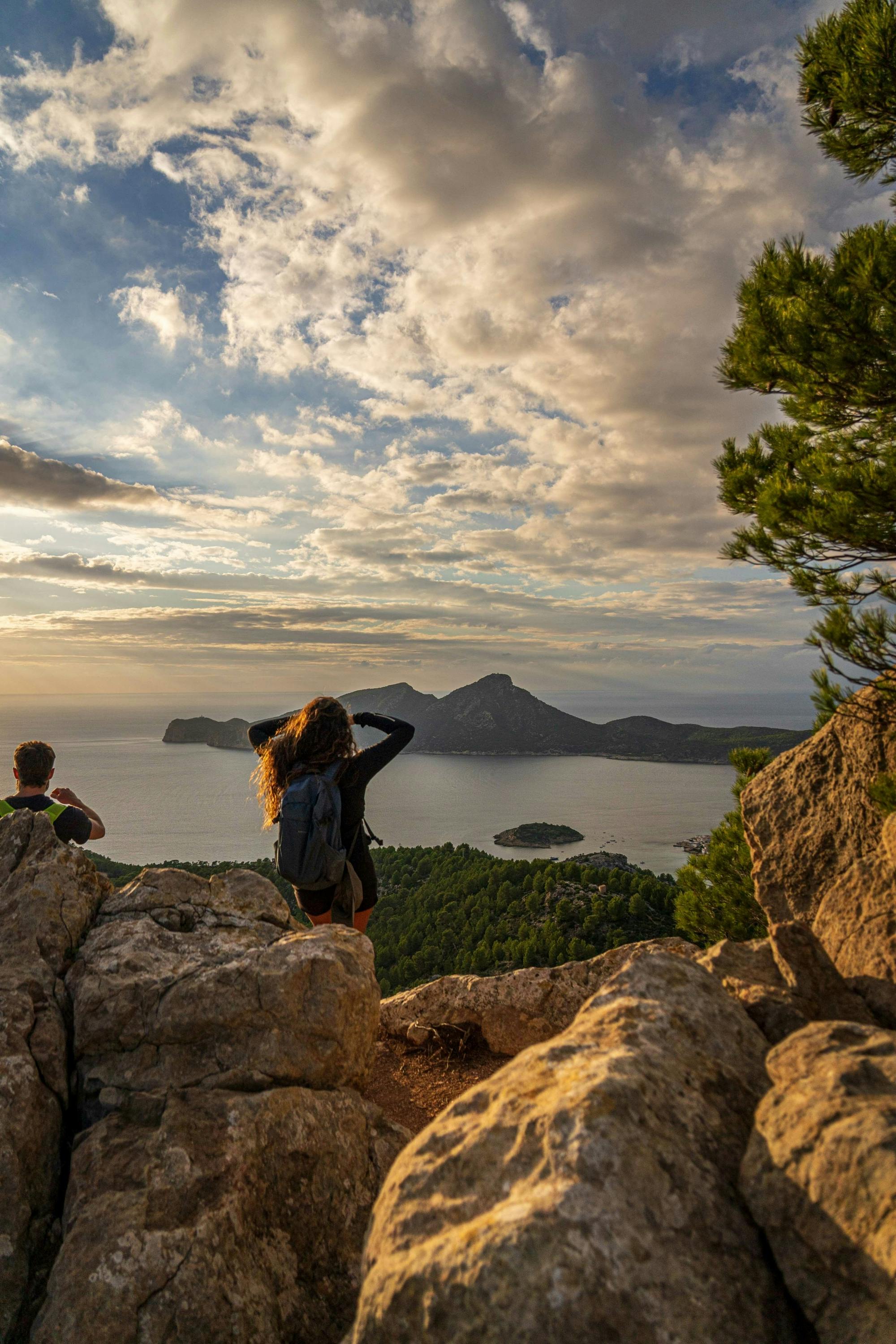 Sunset hiking from Port Andratx to Sant Elm