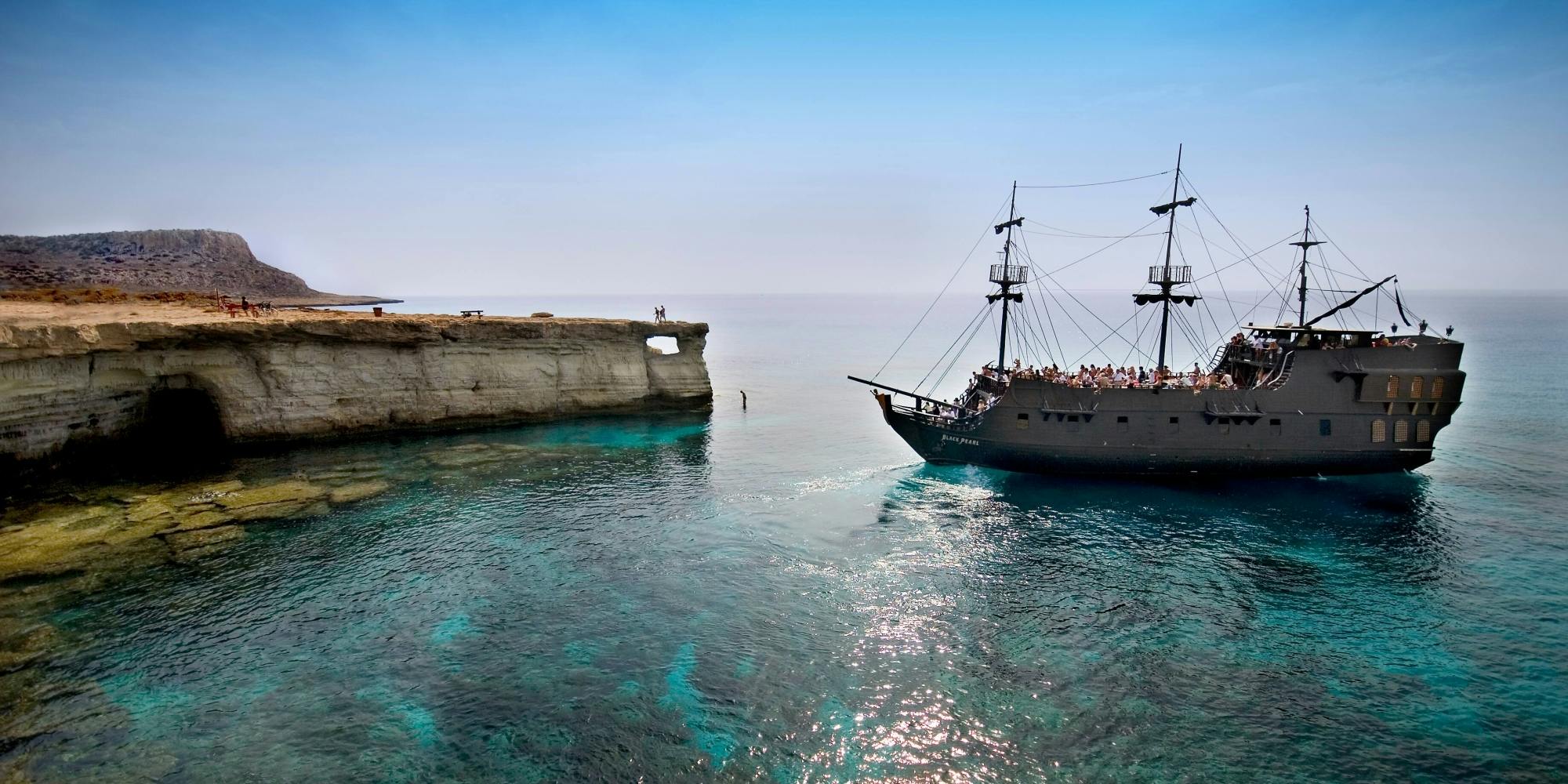 Black Pearl afternoon cruise with live music ticket only