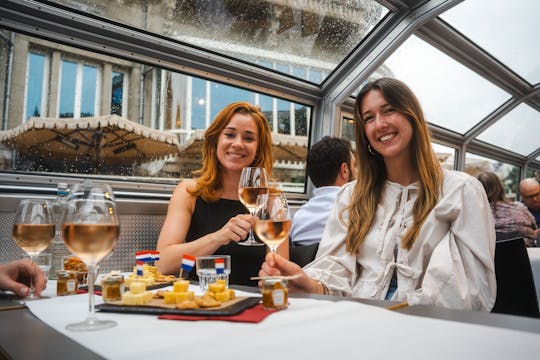 Amsterdam canal cruise with Dutch wine and cheese