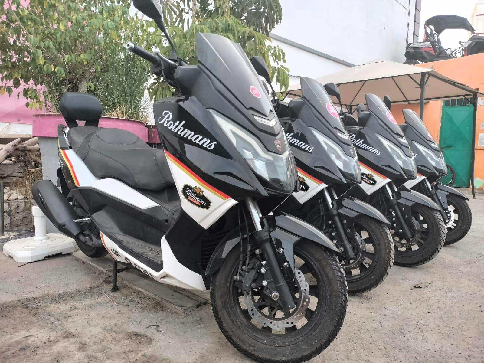 Maxi scooter around Gran Canaria