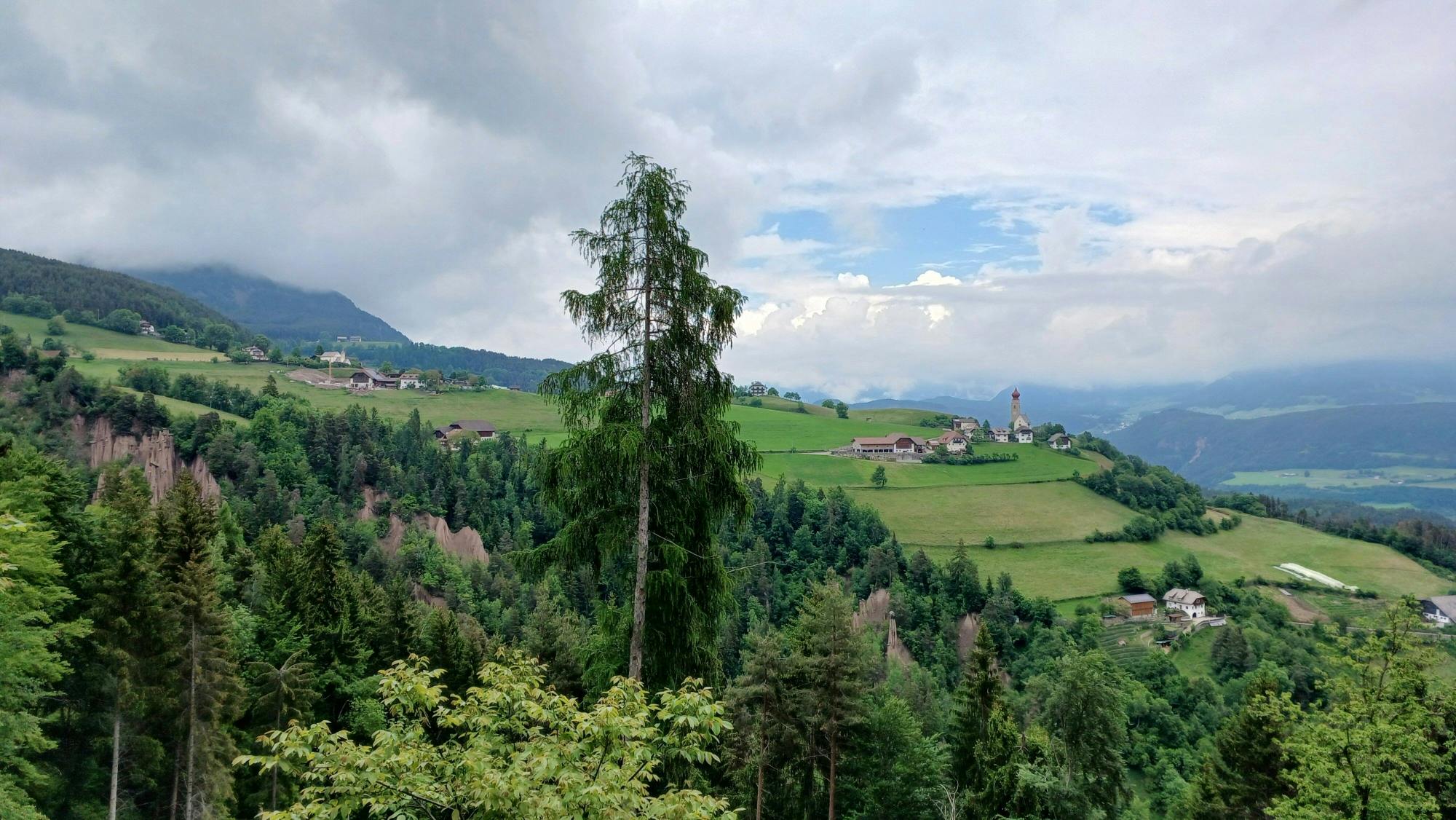 Bolzano and Renon tour with panoramic train ride