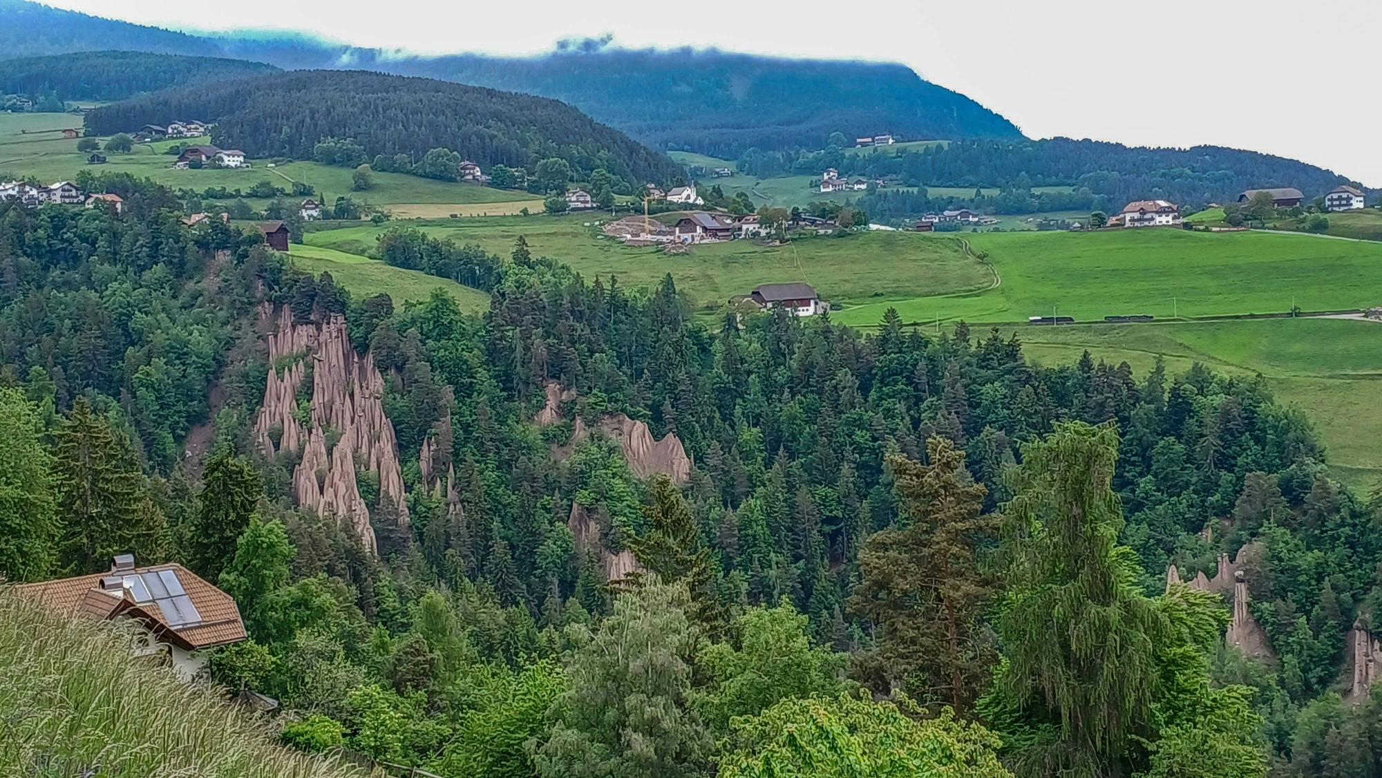 Bolzano and Renon tour with panoramic train ride