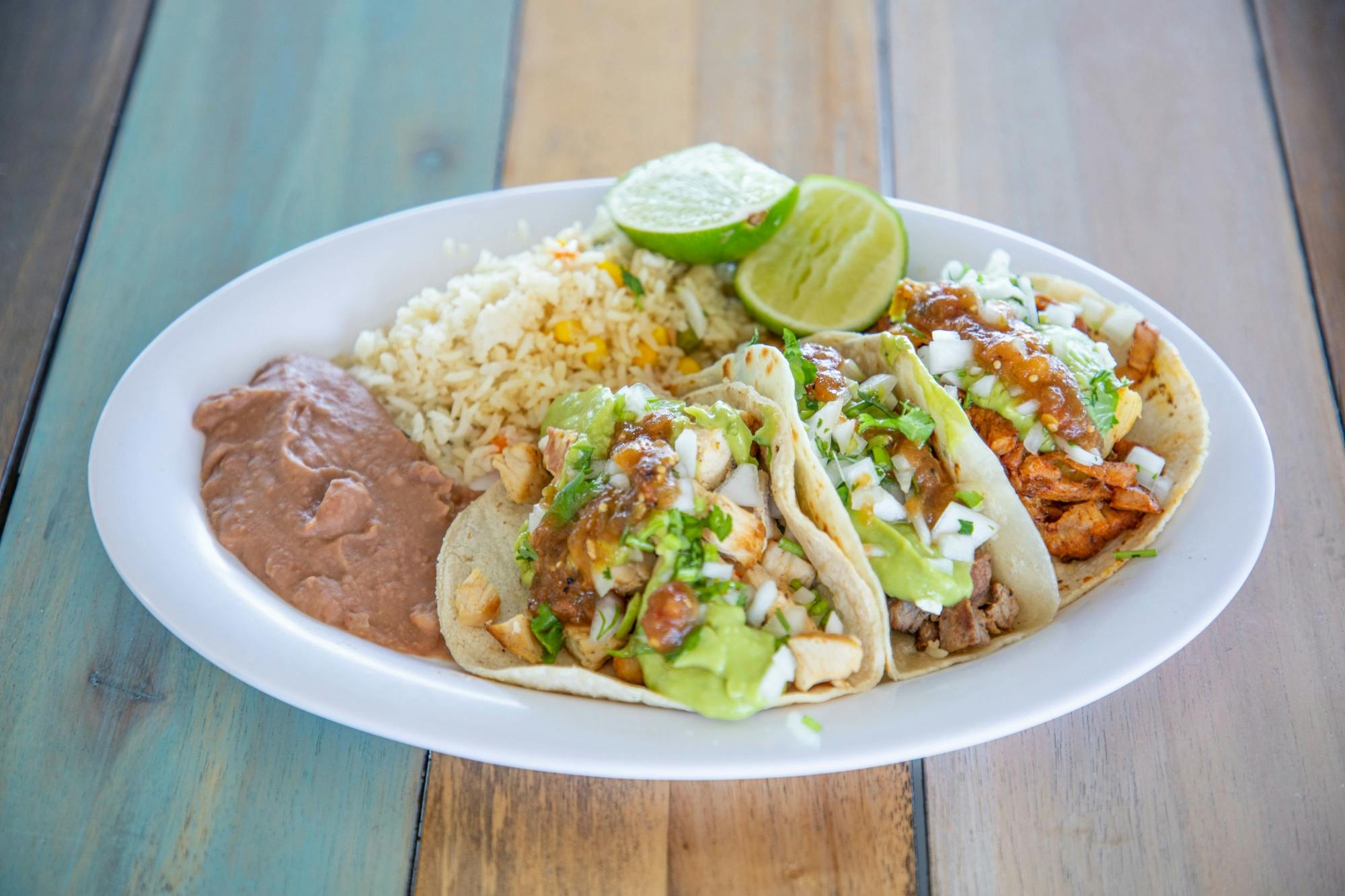 Chileno Bay Snorkelling Cruise with Lunch