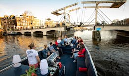 Piesza wycieczka po Amsterdamie z rejsem po kanałach