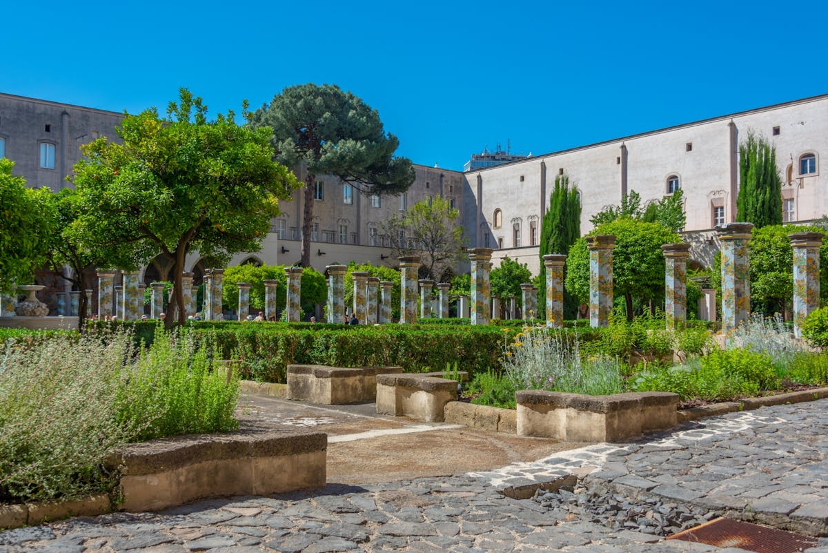 Visita al Cristo Velato e al Chiostro di Santa Chiara