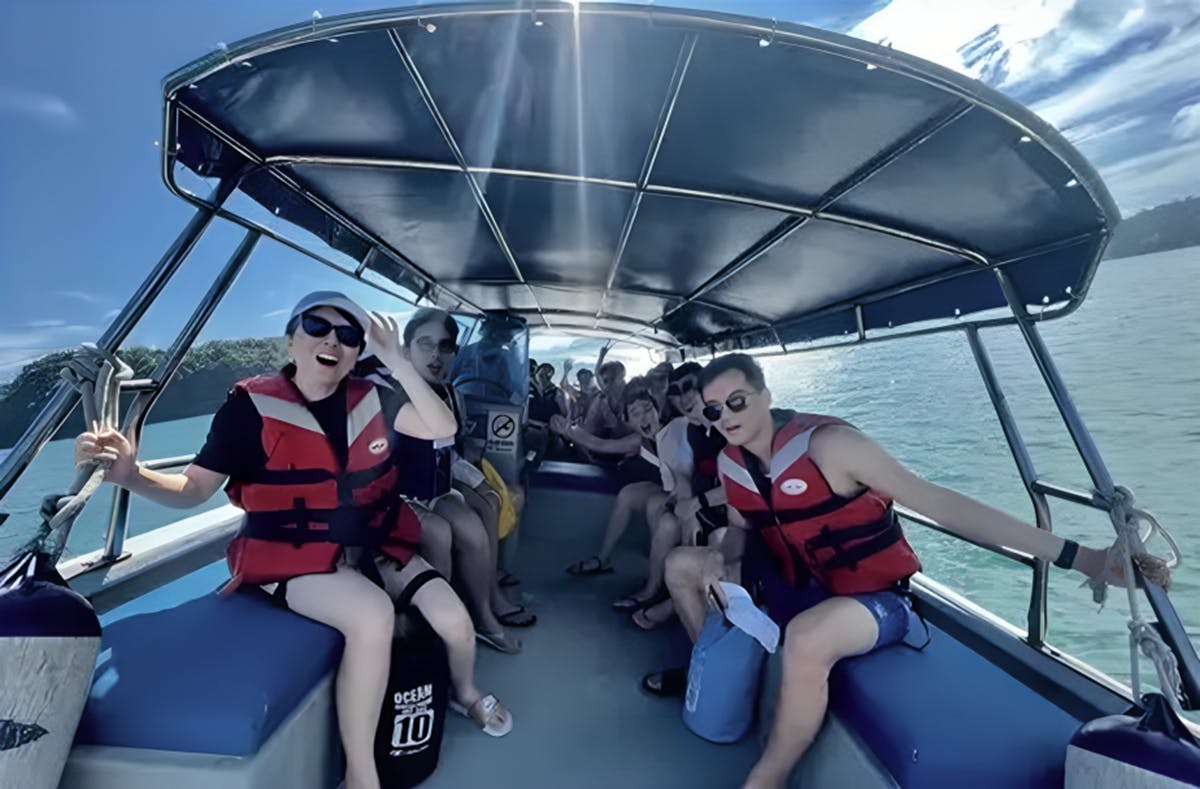 Eilandhoppen in het zuiden van Langkawi met lokale gidsen