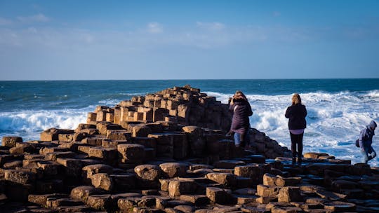 Calzada del Gigante, lugares de rodaje de GOT y recorrido turístico por la ciudad de Belfast