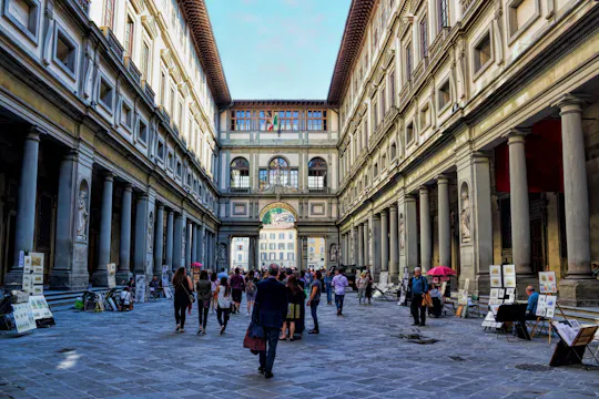 Tour a pé privado às Galerias Uffizi e Accademia de Florença