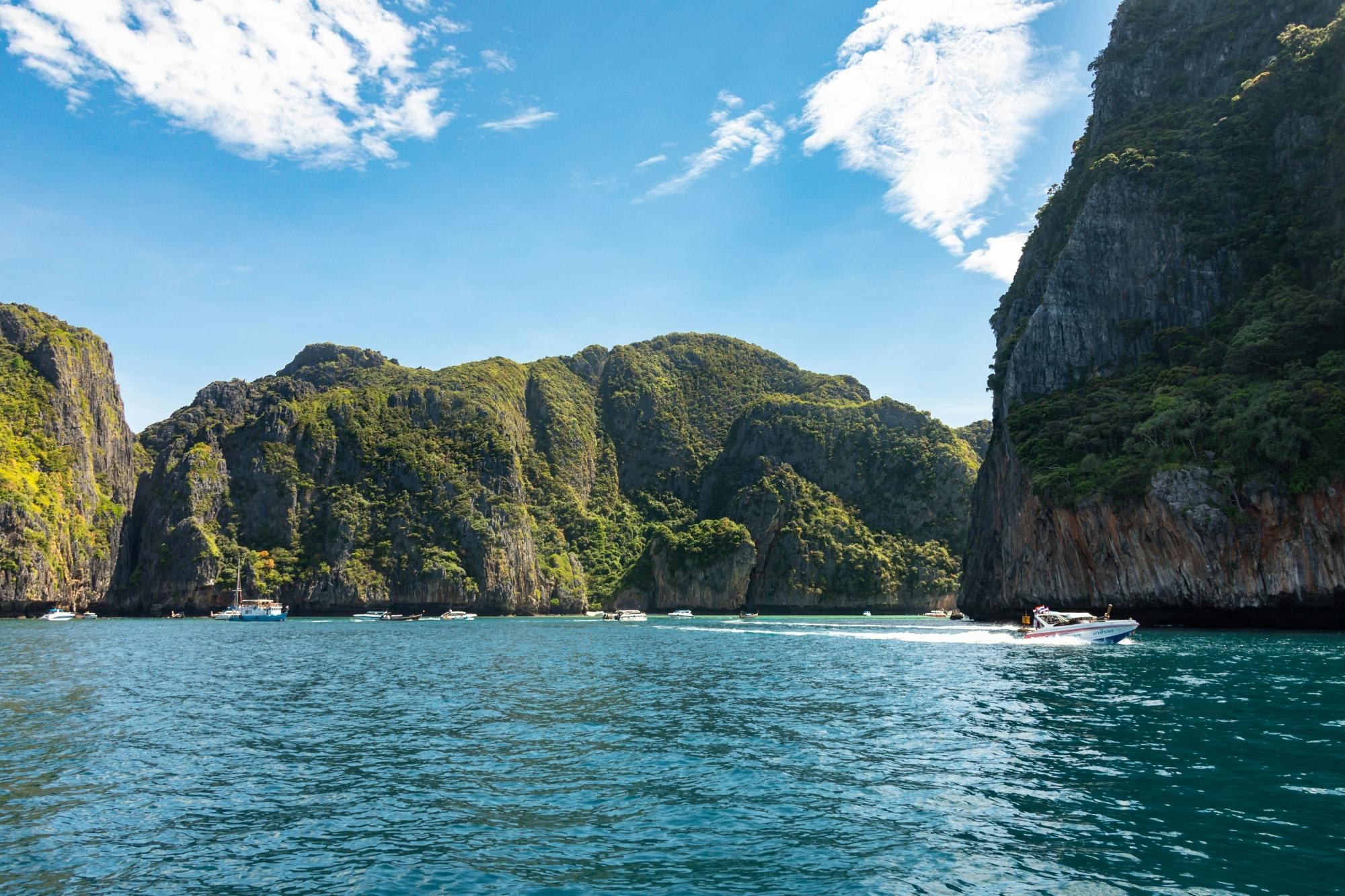 Full-day early Phi Phi and Bamboo Islands by speedboat