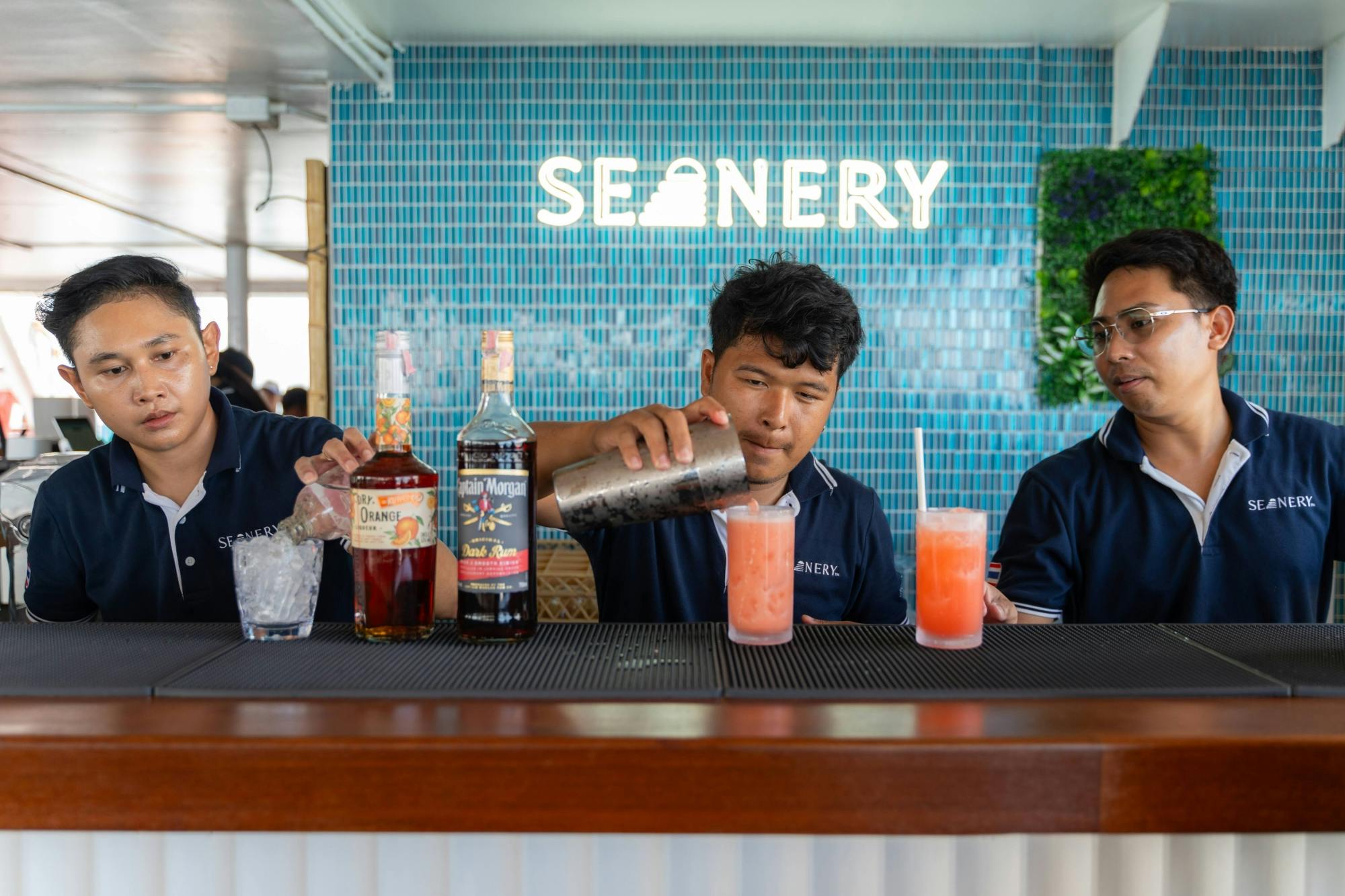 Full-day boat tour to Naka Island and James Bond Island