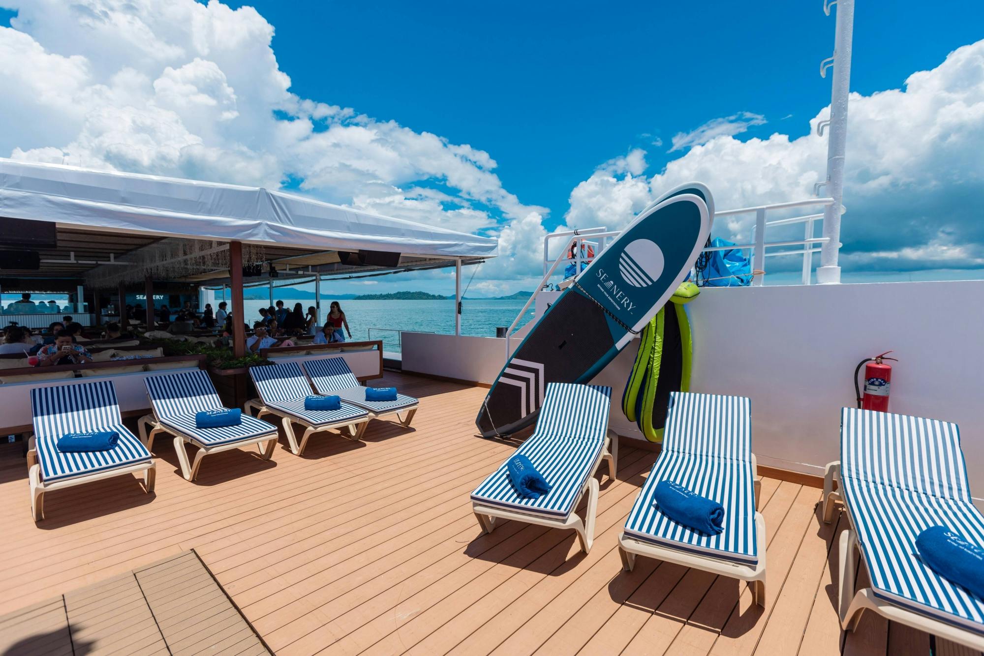 Full-day boat tour to Naka Island and James Bond Island