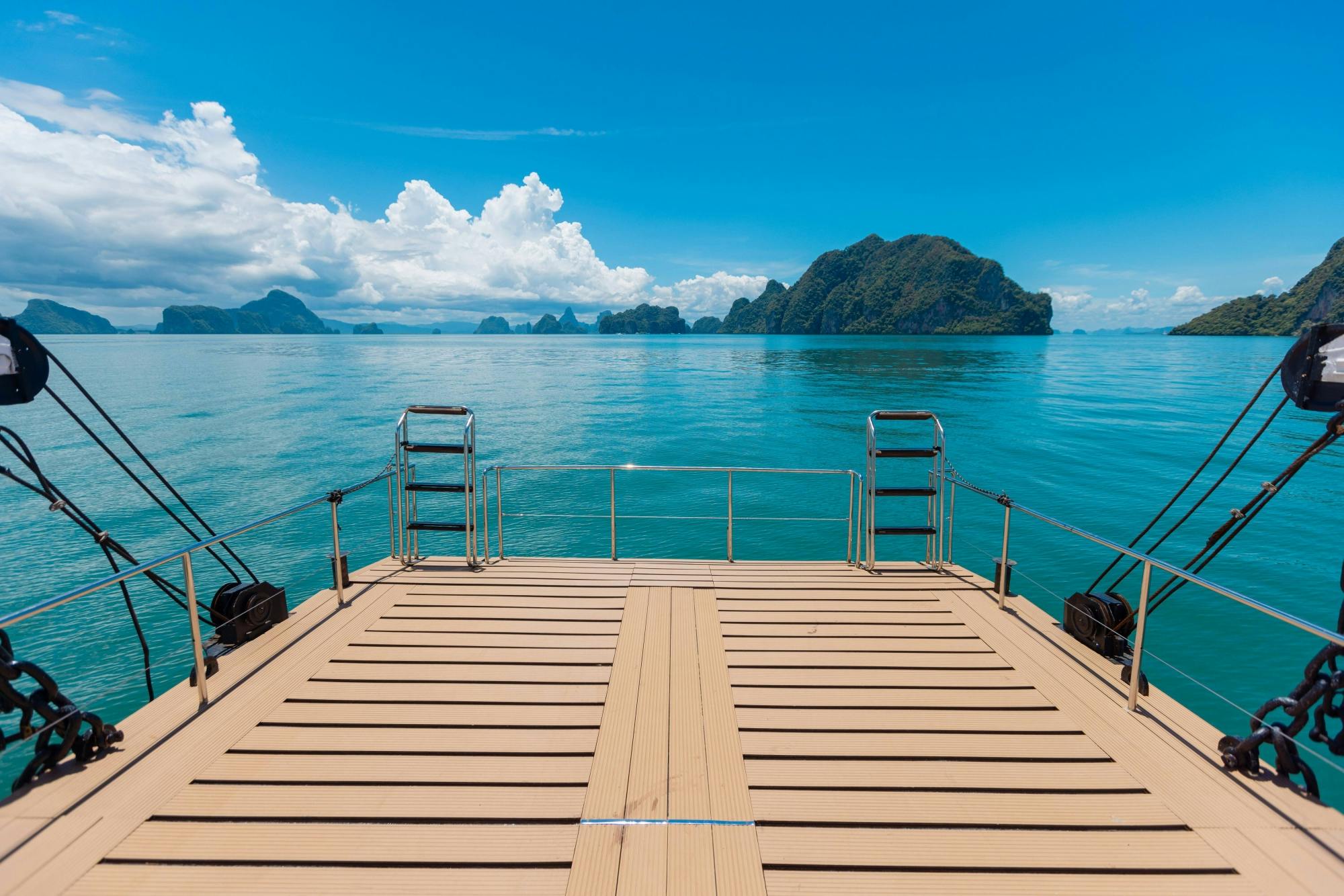 Full-day boat tour to Naka Island and James Bond Island