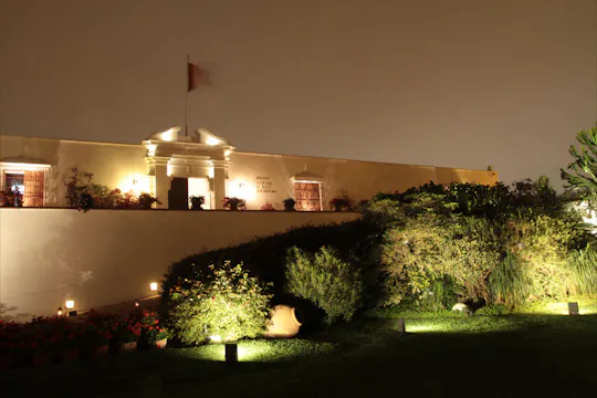 Tour privado al Museo Larco con cena