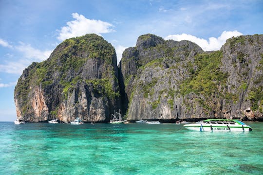 Passeio de dia inteiro pelas Ilhas Phi Phi e Bamboo em lancha rápida saindo de Phuket