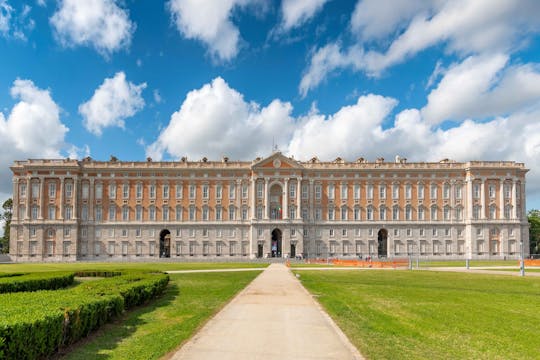 Reggia di Caserta guided tour from Naples