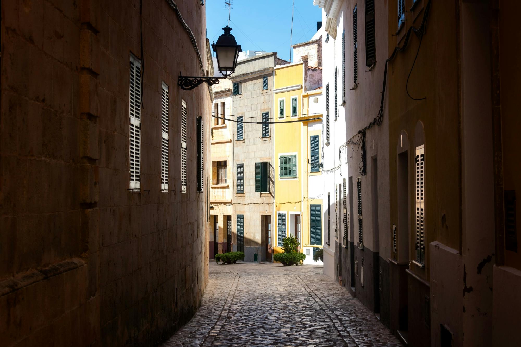 Ciutadella walking tour with shopping, El Toro visit and Casa Olivar