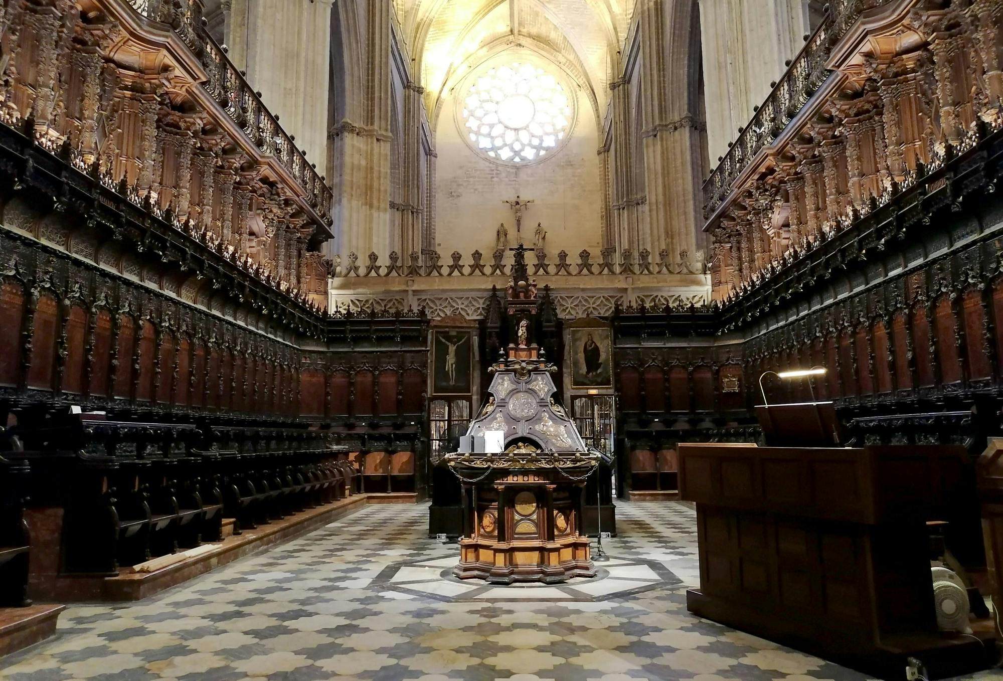 Seville tour with panoramic bus ride and Cathedral visit