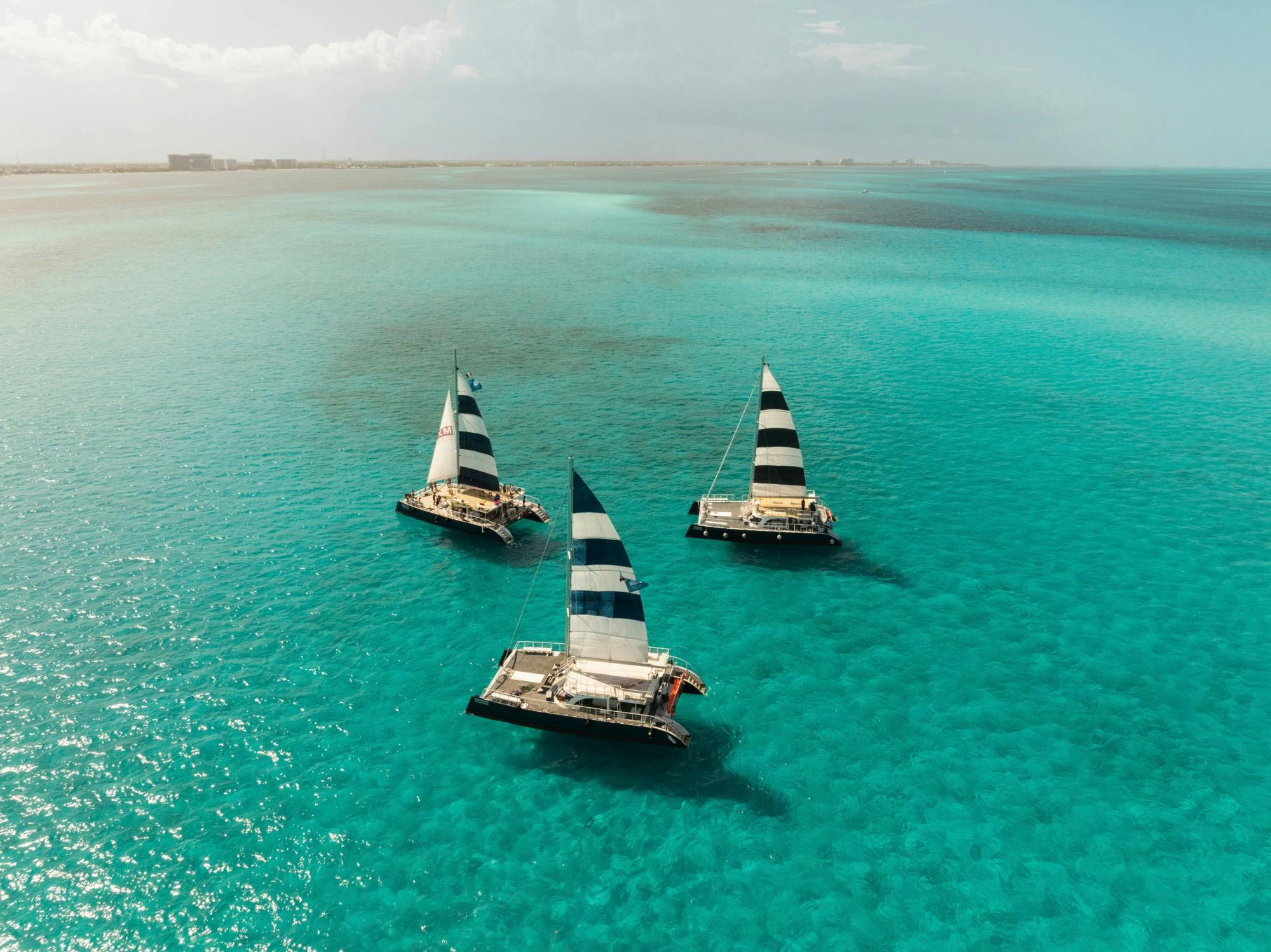 Isla Mujeres catamaran tours with snorkelling