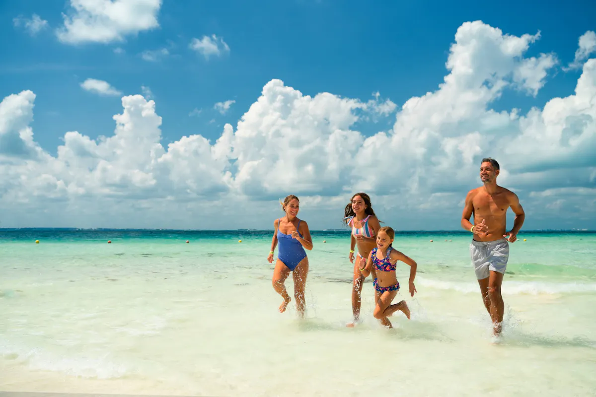 Isla Mujeres catamaran tours with snorkelling