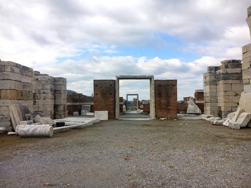 Sites & Bites: Sirince tour, St John’s Basilica and Turkish meze