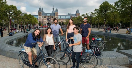 Wycieczka z przewodnikiem na rowerze elektrycznym po Amsterdamie z kultowymi zabytkami i ukrytymi perełkami