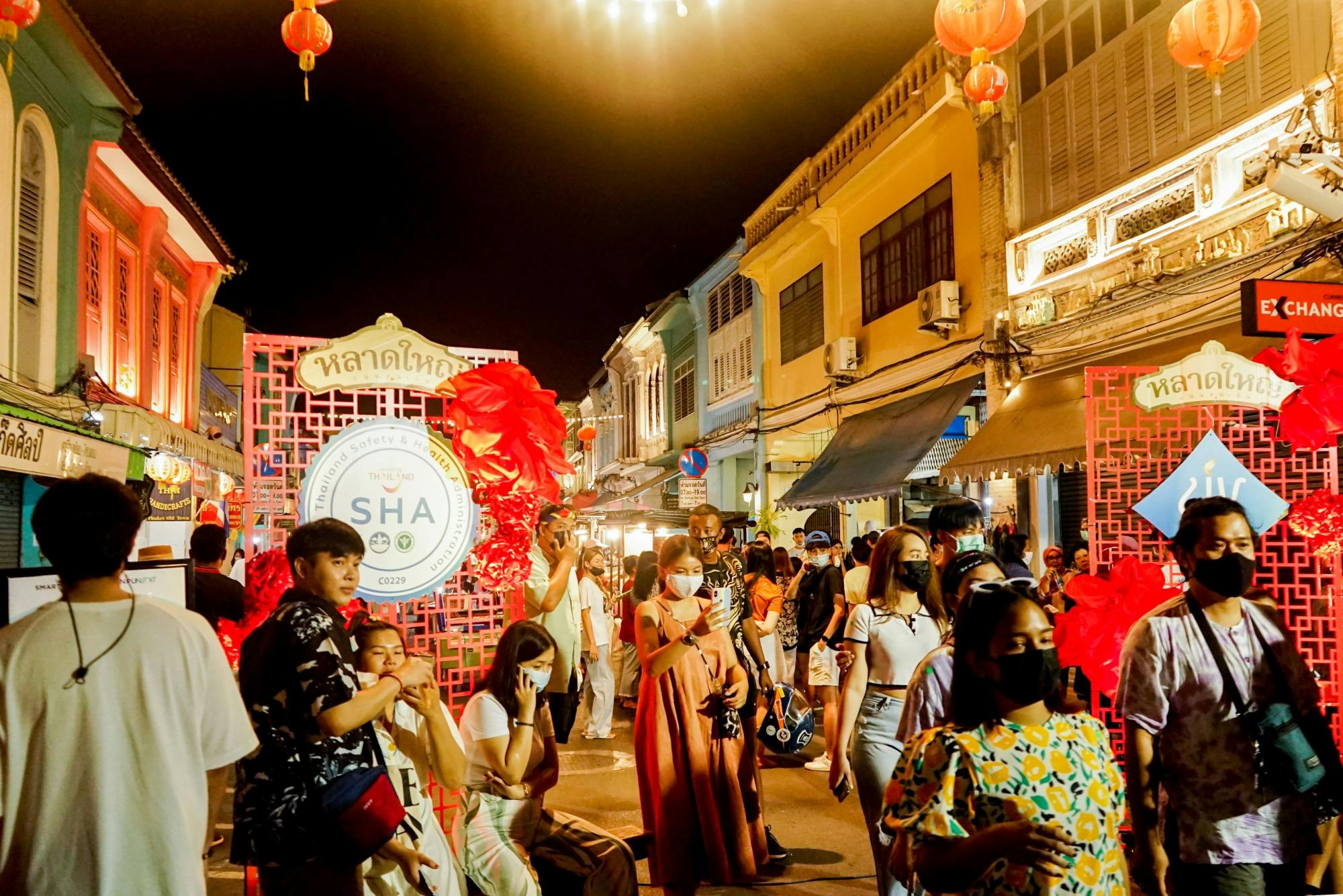 Sites & Bites: Phuket Old Town, night markets and street food
